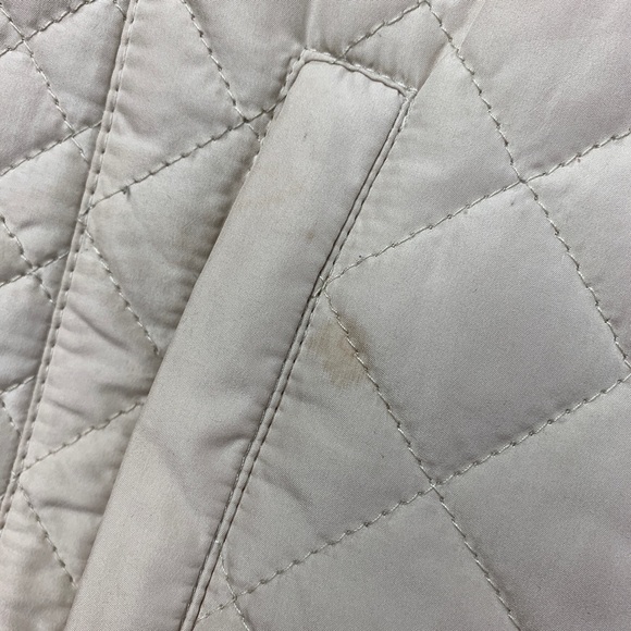Francesca’s Cream Full Zip Quilted Puffer Vest - Picture 6 of 6